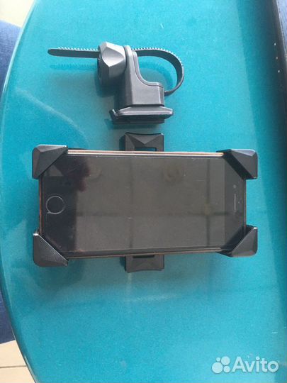 Держатель для смартфона H-02