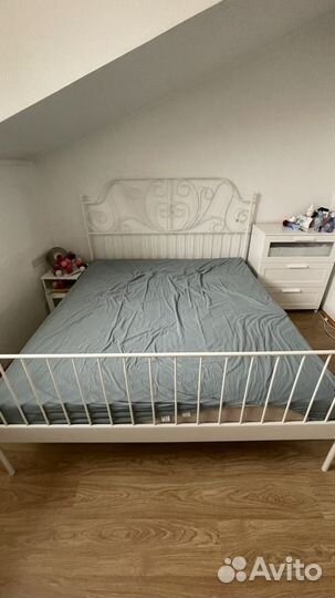 Кровать IKEA 180*200