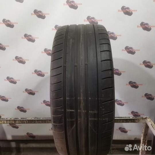 Dunlop SP Sport Maxx GT 255/40 R21