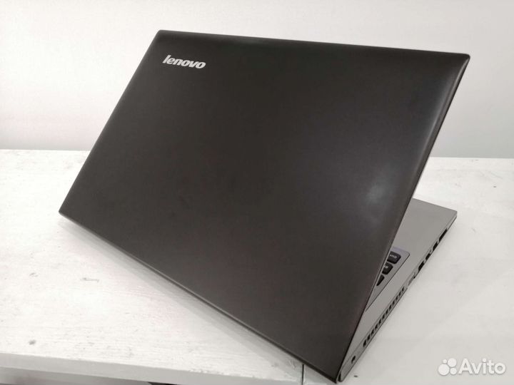 Игровой ноутбук Lenovo i3/GT740M/8GB
