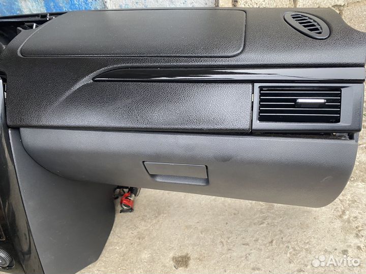 Панель торпеда приора 2