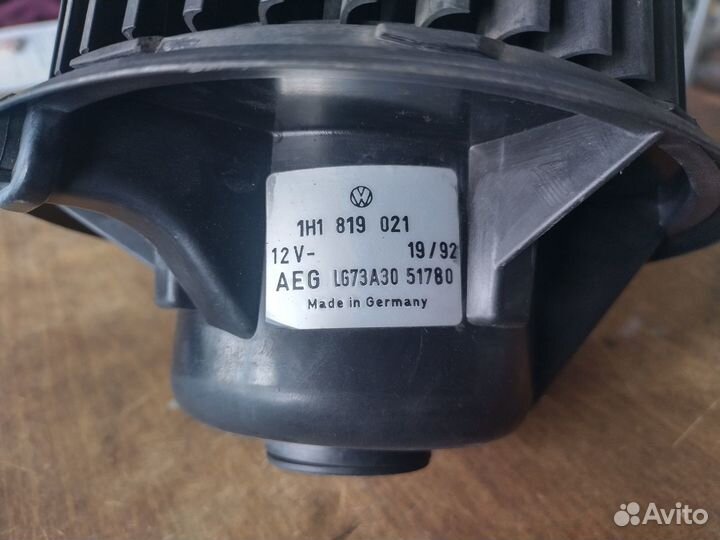 Моторчик печки VW Golf3 klimatronik