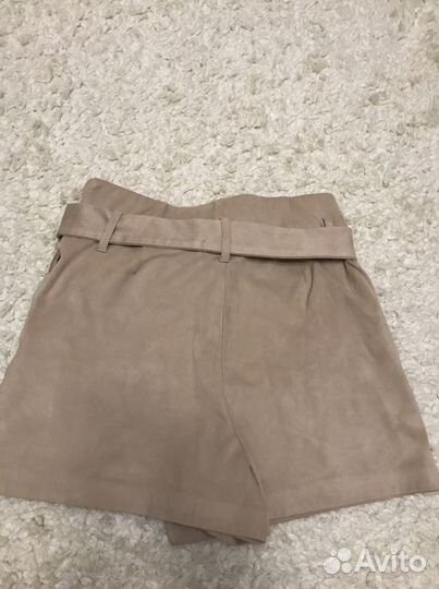 Шорты женские