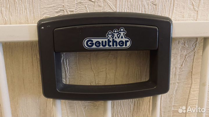 Ворота ограждения лестницы от детей geuther