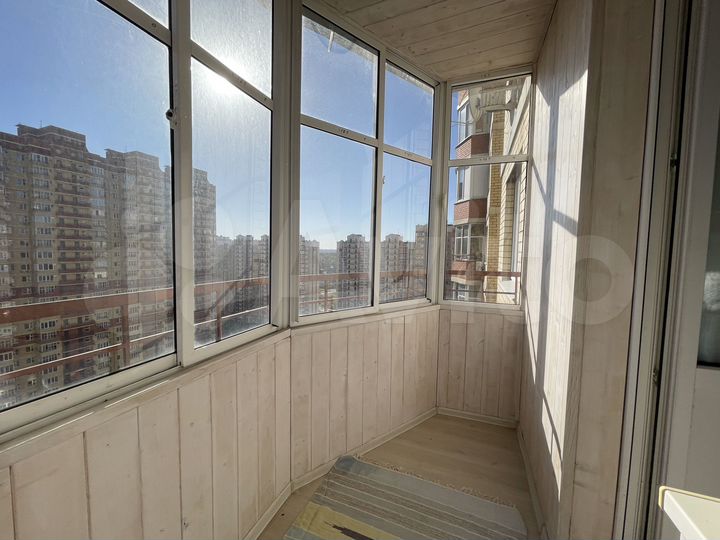 1-к. квартира, 37 м², 18/28 эт.