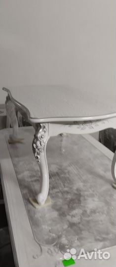 Журнальный стол