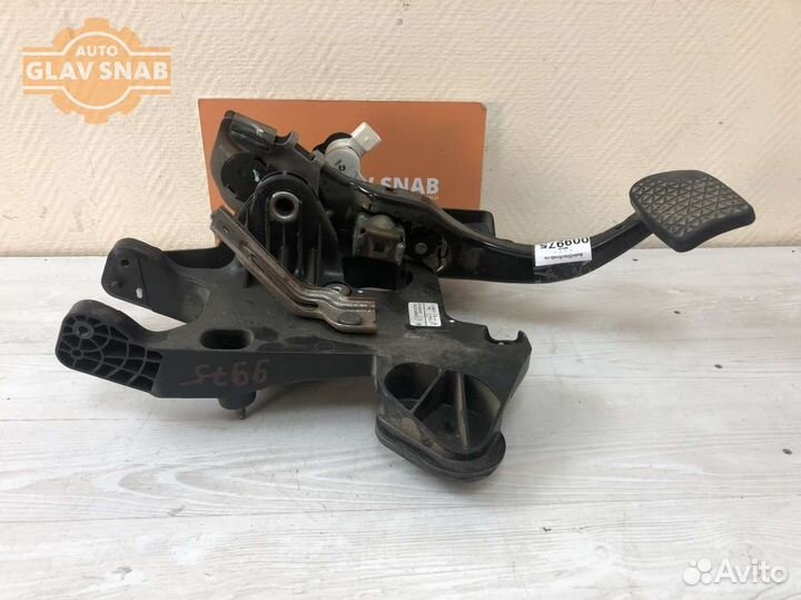 Педальный узел (АКПП) Opel Mokka