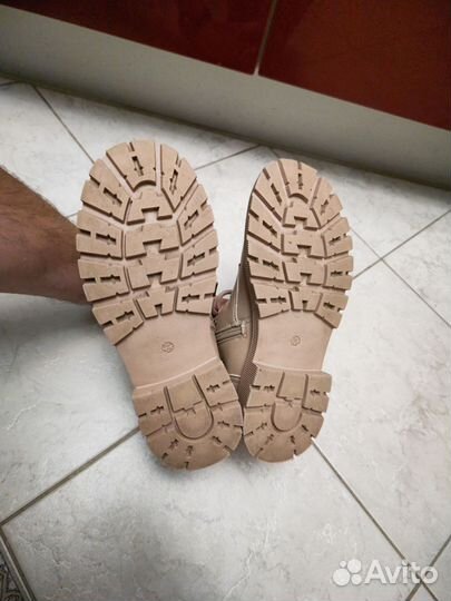 Ботинки демисезонные