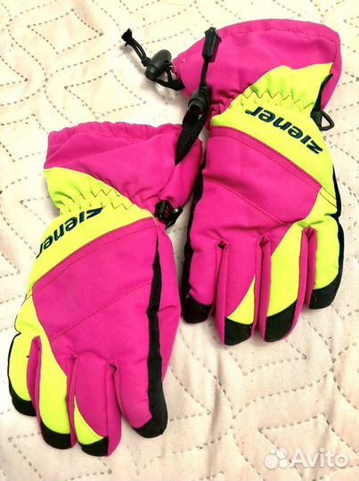 Горнолыжные перчатки ziener