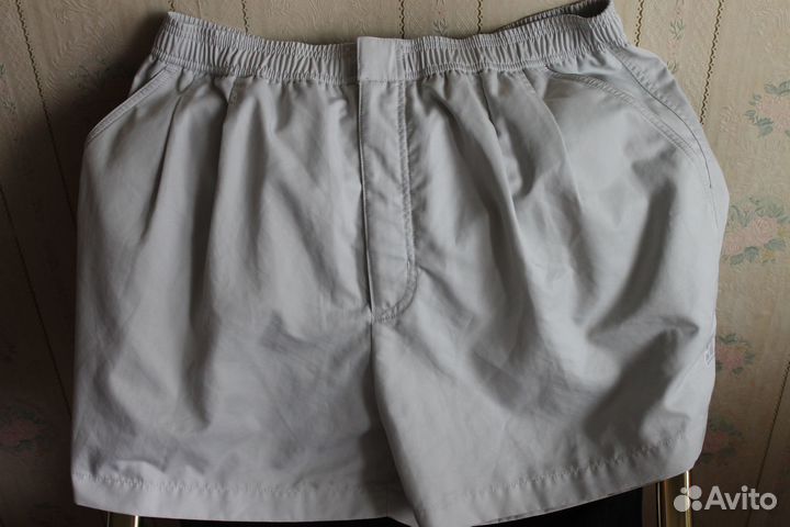 Спортивные шорты Nike