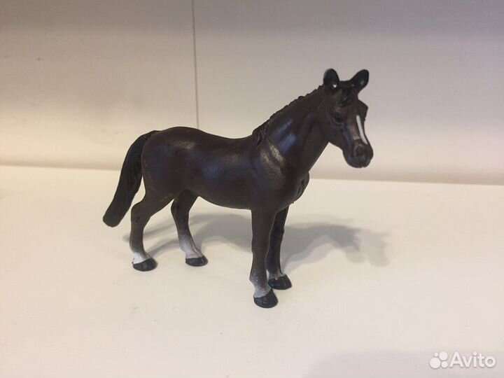 Mini фигурки лошадей. Все- 150. Одна фигурка- 30