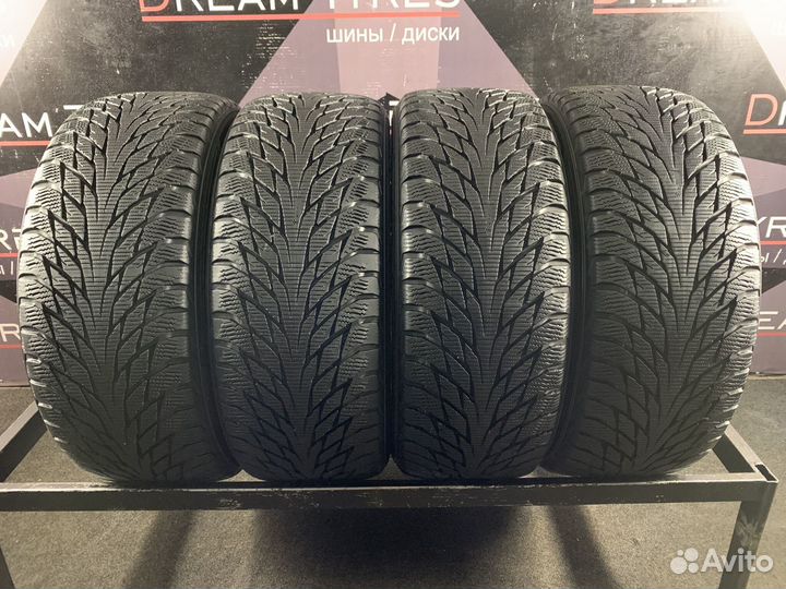 Nokian Tyres Hakkapeliitta R2 225/50 R17