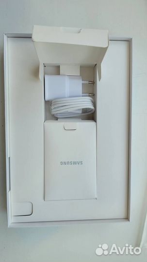 Планшет Samsung Galaxy Tab A8 10.5 64GB LTE Silver