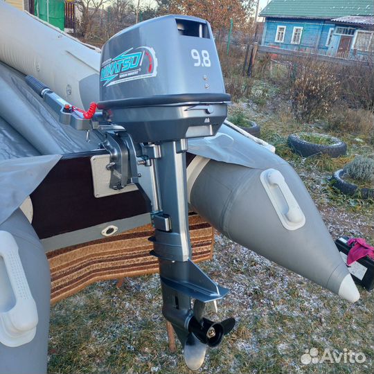 Лодочный мотор Mikatsu 9.8 продам