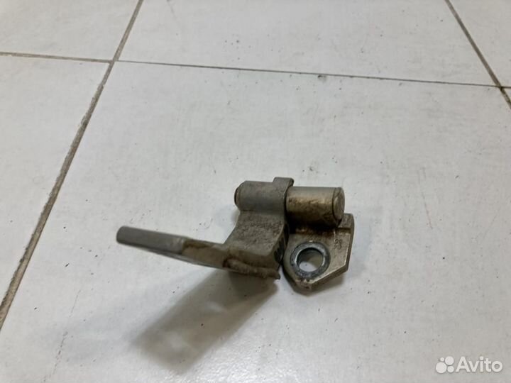 Петля двери передней правой верхняя Lexus GS 300 G