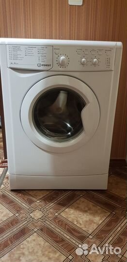 Стиральная машина Indesit на запчасти
