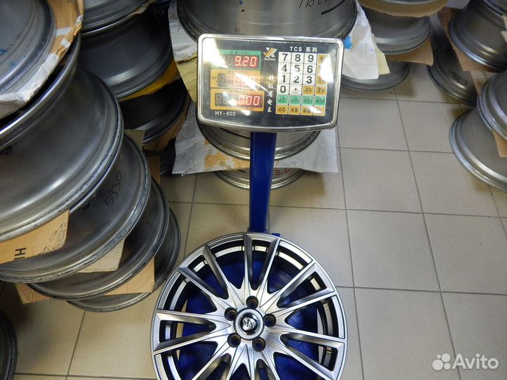 876 Графит Stranger R17 5*100 J7 ет48 б/п по РФ