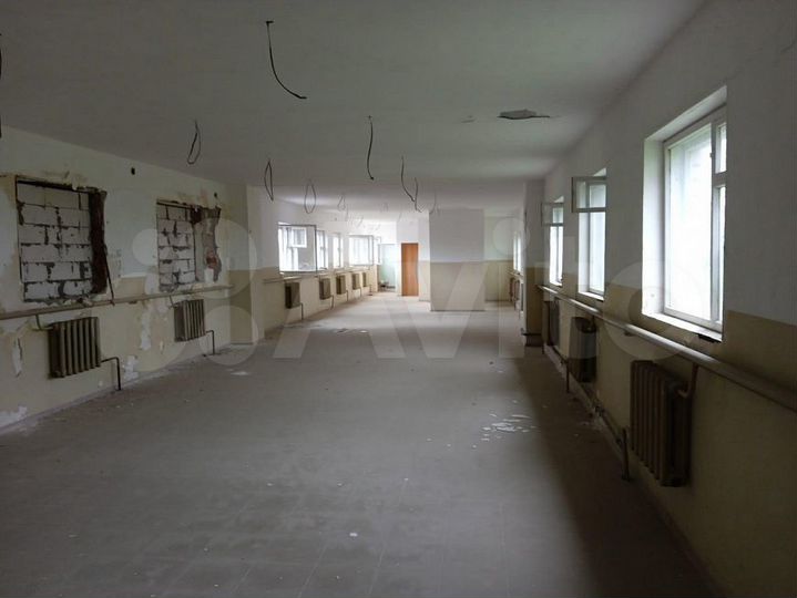 Сдаю помещения свободного назначения 300 м²