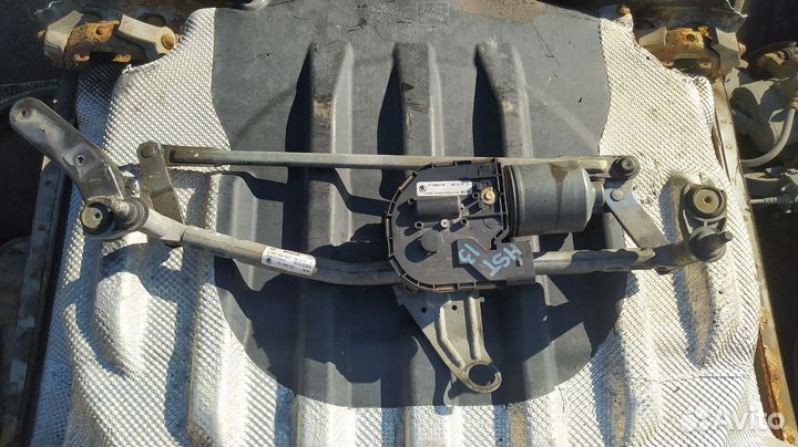 Трапеция дворников Skoda Superb II