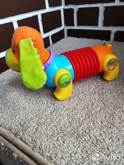 Интерактивная игрушка собака Тини Лав Догони меня