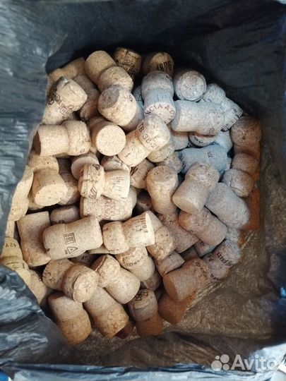 Пробки от шампанского