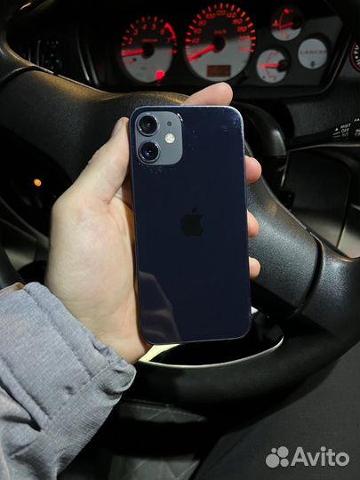 iPhone 12 mini, 64 ГБ