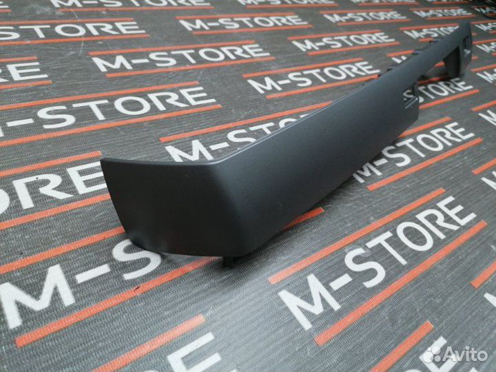 Накладка декоративная Bmw 7-Series E66/65 N62B44A