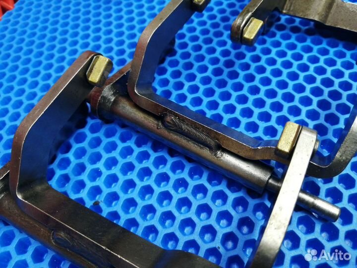 Вилка пятой МКПП volkswagen,Skoda