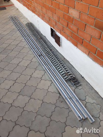 Подвес для тушевоза