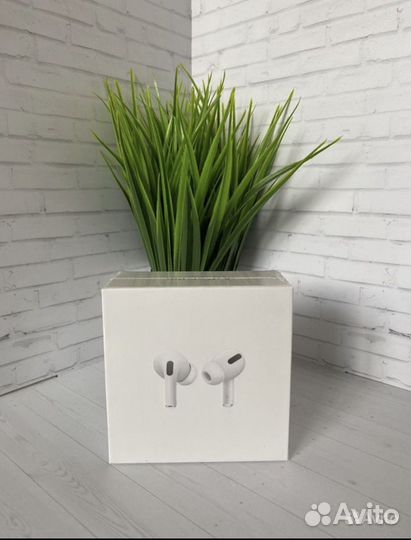 Наушники Apple AirPods Pro