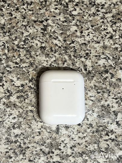 Наушник AirPods 2 левый с кейсом (оригинал)