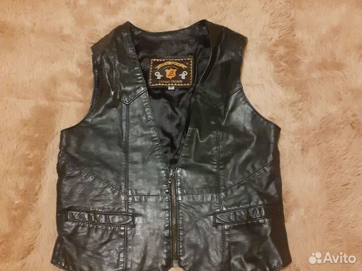 Кожаные женские вещи