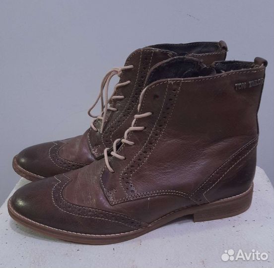 Ботинки женские
