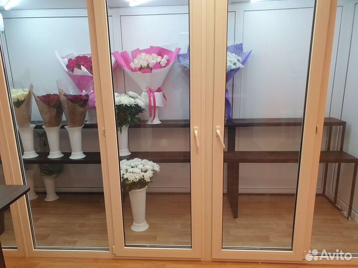 Полки стеллажи для цветов