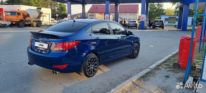 Hyundai Solaris 1.6 AT, 2014, 199 000 км