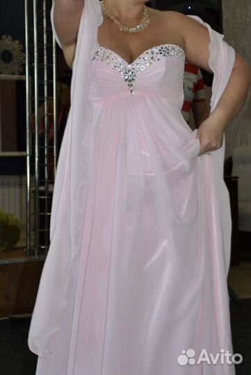 Вечернее платье