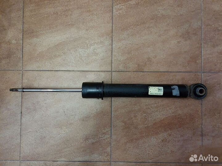 Задний амортизатор кia Sorento Prime UM