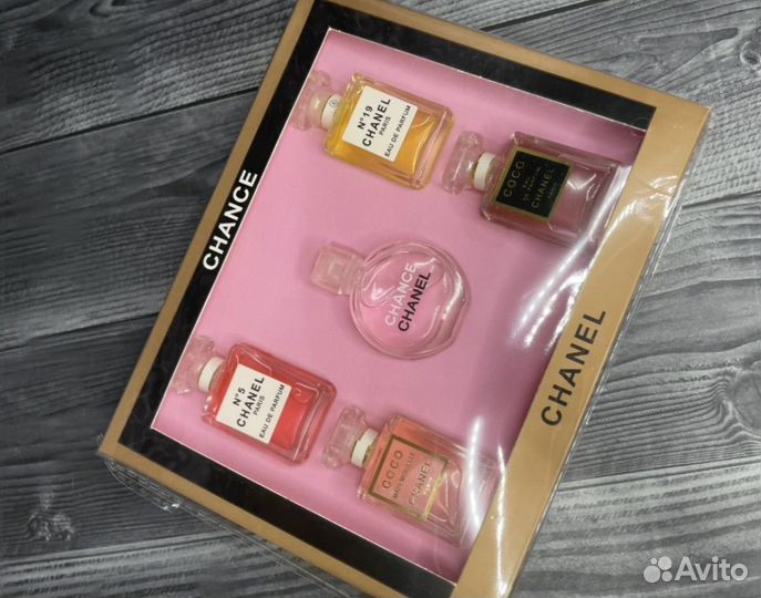 Подарочный набор миниатюрных духов chanel