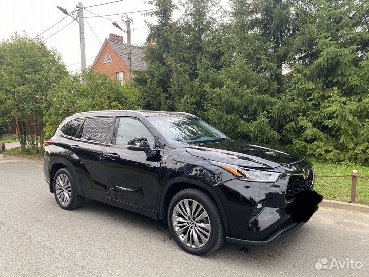 Toyota Highlander 3.5 AT, 2020, битый, 31 200 км