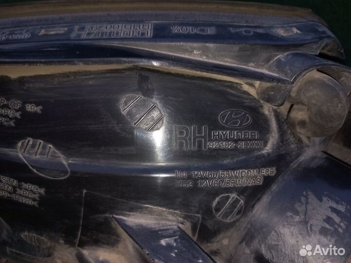 Фара передняя правая Hyundai Tucson 1