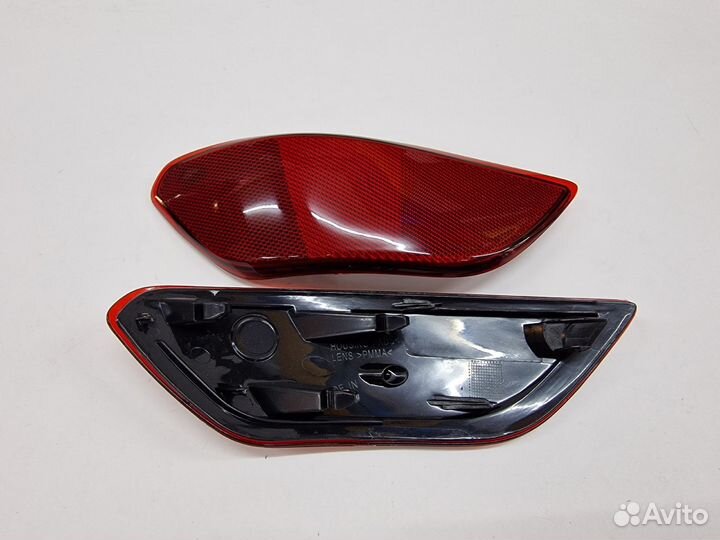 Катафот заднего бампера Porsche Cayenne 958