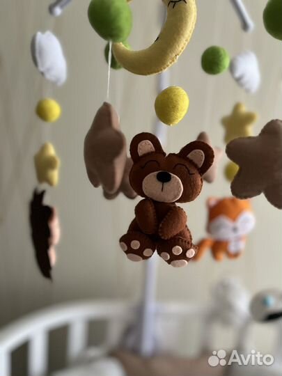 Мобиль музыкальный для детской кроватки