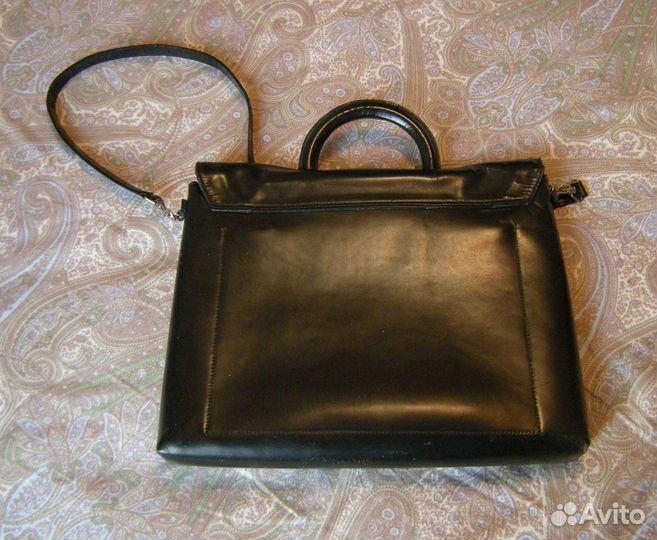 Сумка кожаная женская с клапаном (Сумка почтальон)
