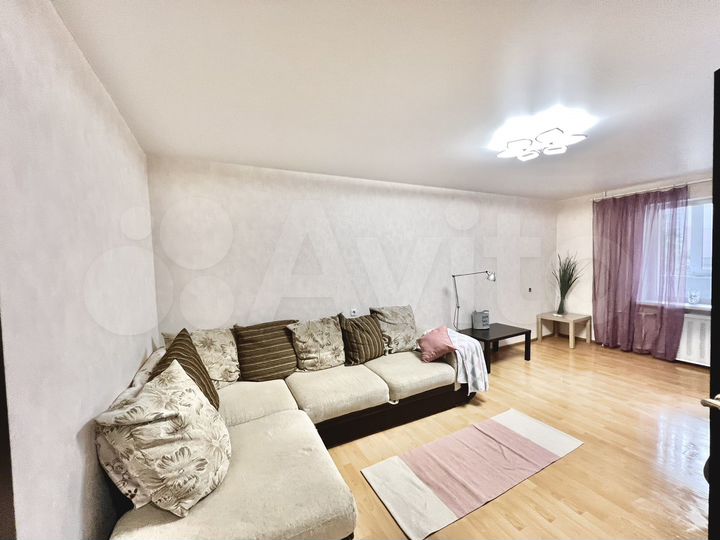 2-к. квартира, 58 м², 2/9 эт.