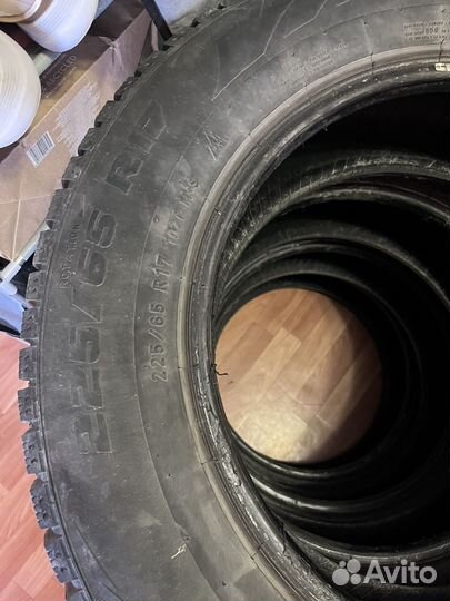 Pirelli Formula Ice 225/65 R17