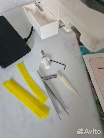 Оверлок MerryLock 004 (состояние нового)