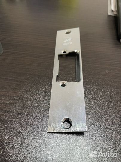 Лицевая панель, запорная планка Eff-Eff kF (262 35