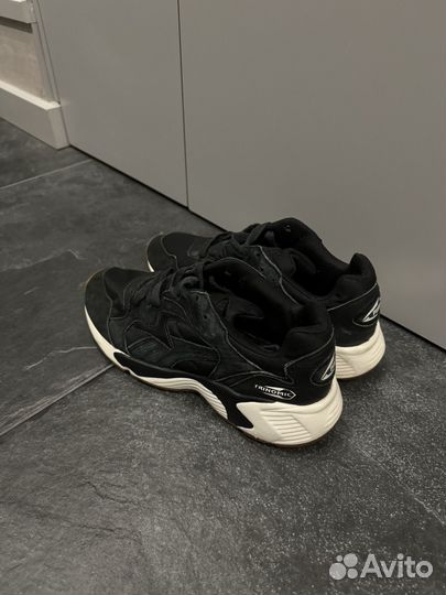 Оригинальные кроссовки Puma 42 размера