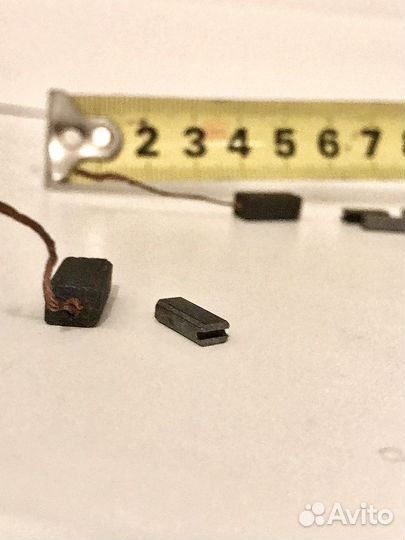 Щетки графитовые