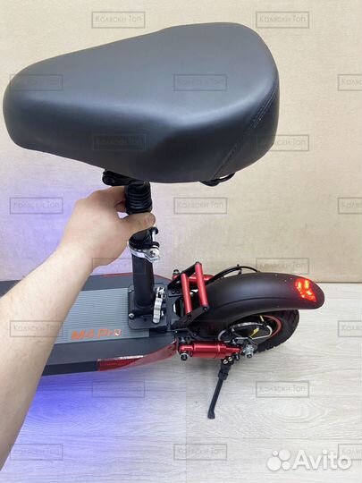 Электpocамокaт Kugоо Kirin M4 Pro